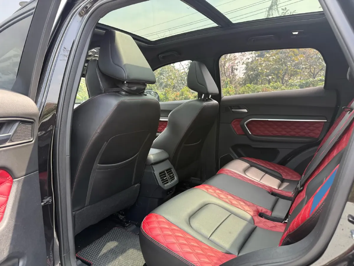 2020 Haval H6 2.0T 224HP L4 7DCT,autocango,china used car exporter,china ev exporter,chinese used car exporter,chinese used ev exporter