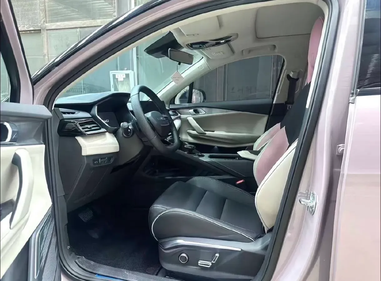 2023 LYNK&CO 03 1.5T 181HP L4 7DCT,autocango,china used car exporter,china ev exporter,chinese used car exporter,chinese used ev exporter