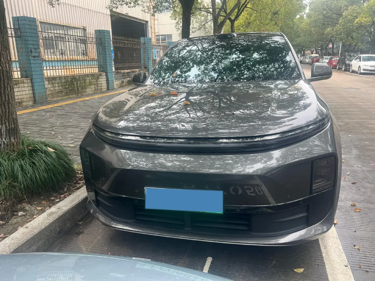 2024 Li L6 Range Extended 154HP L4 REEV 36.8KWH,autocango,china used car exporter,china ev exporter,chinese used car exporter,chinese used ev exporter