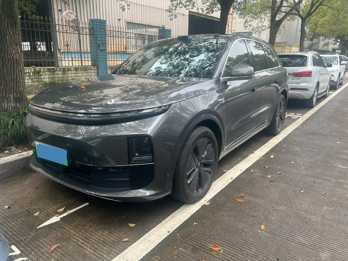 2024 Li L6 Range Extended 154HP L4 REEV 36.8KWH,autocango,china used car exporter,china ev exporter,chinese used car exporter,chinese used ev exporter