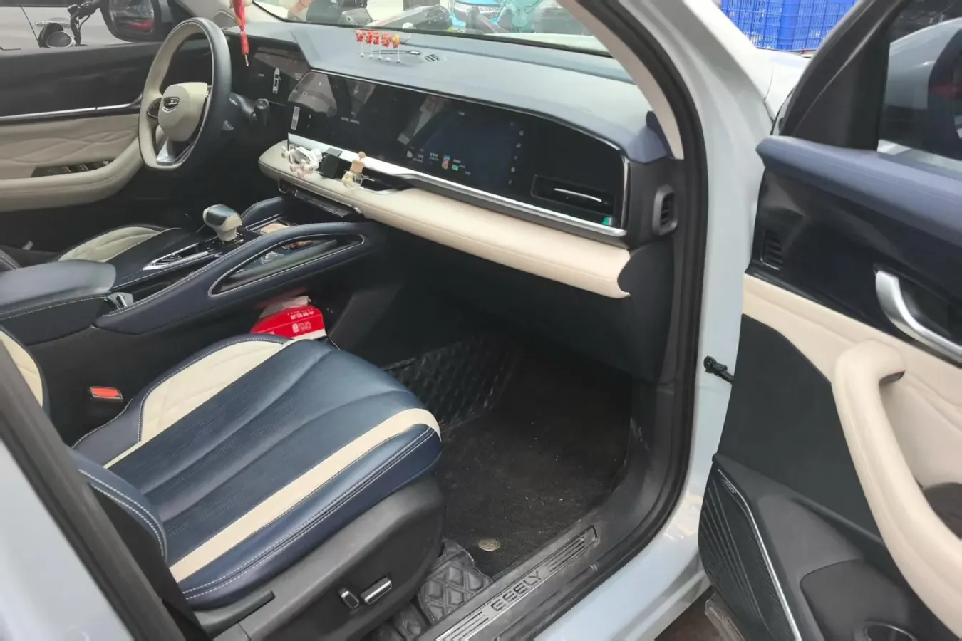 2022 Geely Monjaro 1.5T 150HP L3 3DHT Hybrid,autocango,china used car exporter,china ev exporter,chinese used car exporter,chinese used ev exporter