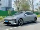 2025 NIO ET5 BEV