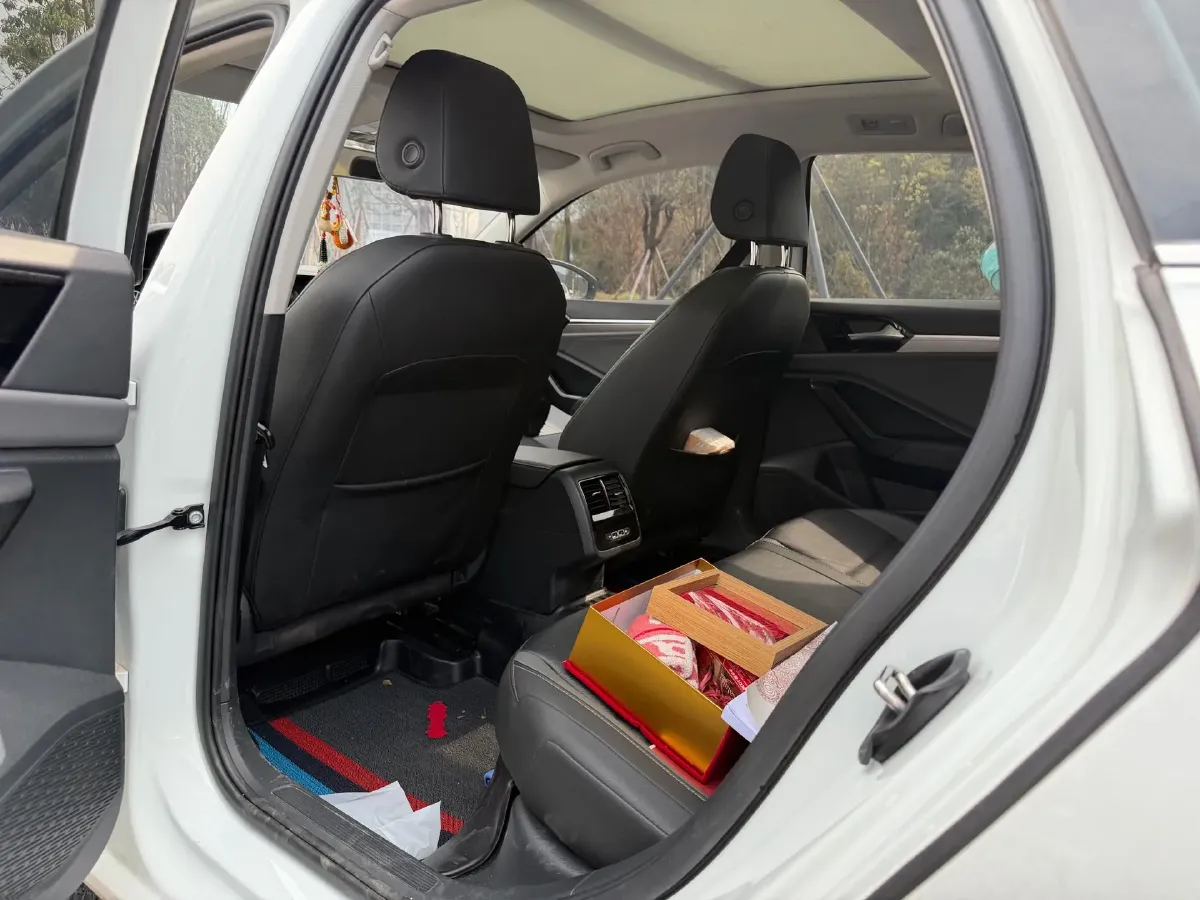 2021 Volkswagen Sagitar 1.4T 150HP L4 7DCT,autocango,china used car exporter,china ev exporter,chinese used car exporter,chinese used ev exporter