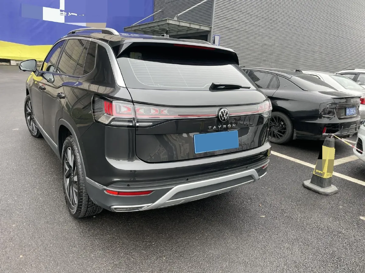 2025 Volkswagen Tayron 1.5T 160HP L4 7DCT,autocango,china used car exporter,china ev exporter,chinese used car exporter,chinese used ev exporter