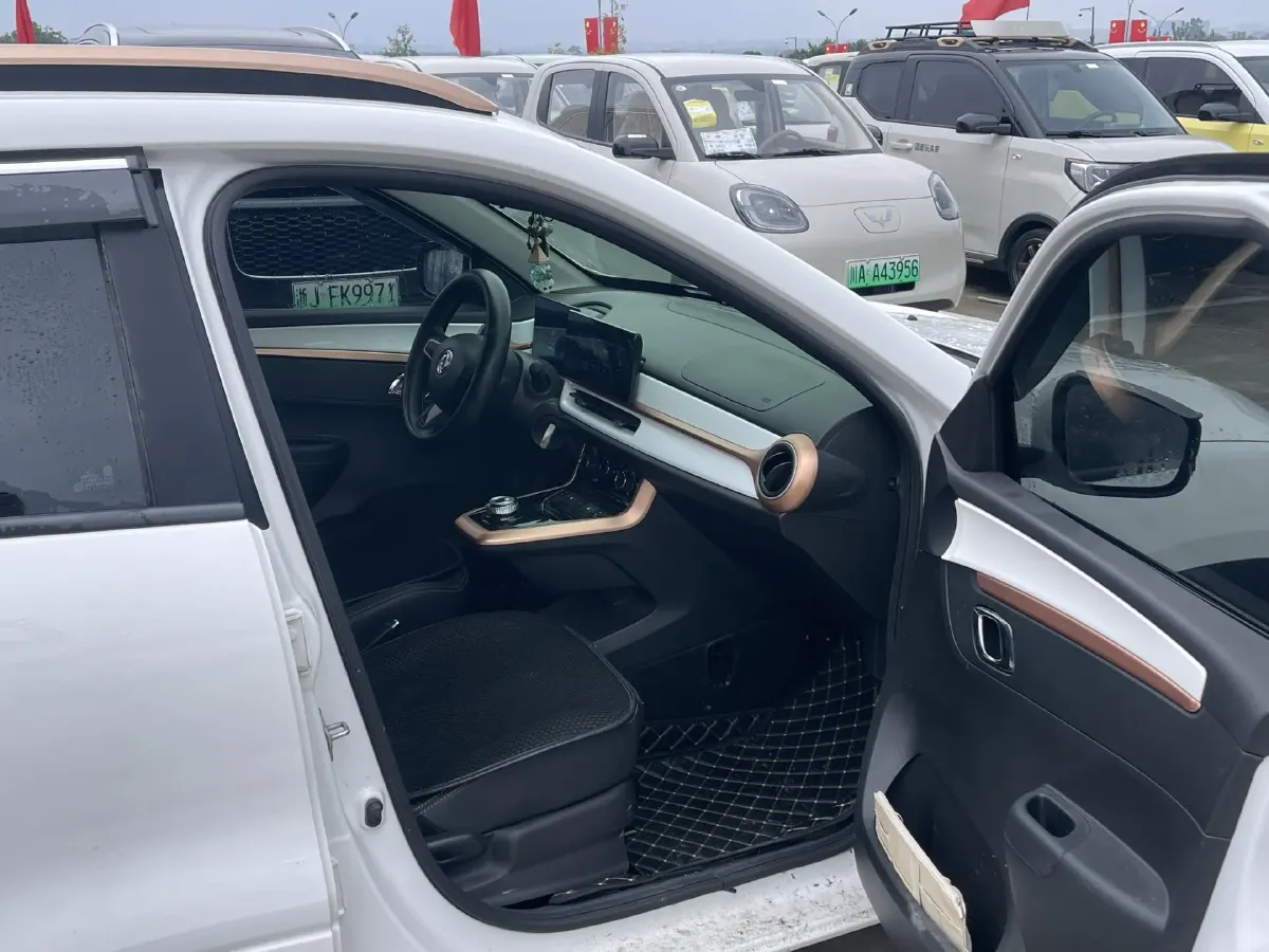 2022 DongFeng Nammi BOX BEV 27.17KWH,autocango,china used car exporter,china ev exporter,chinese used car exporter,chinese used ev exporter