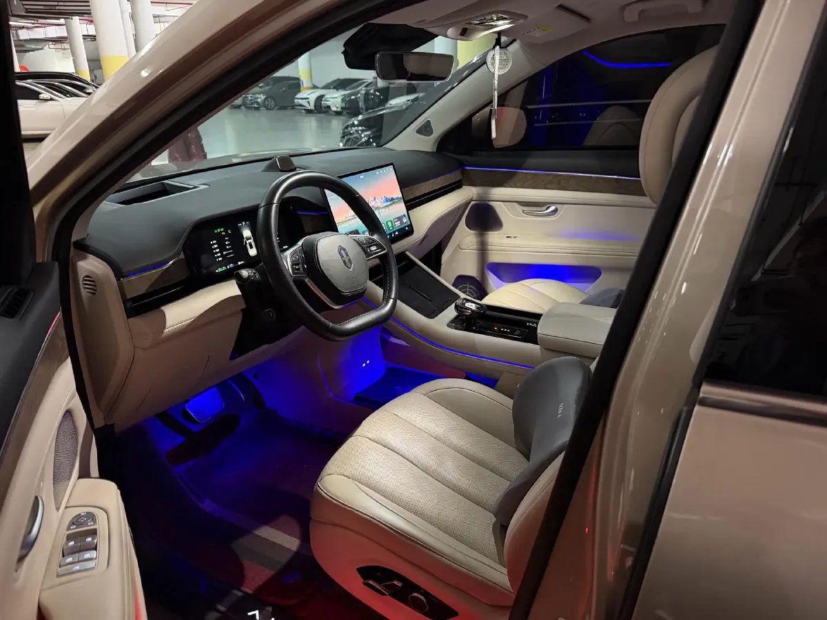 2022 Infiniti Q50L 2.0T 211HP L4 7AT,autocango,china used car exporter,china ev exporter,chinese used car exporter,chinese used ev exporter