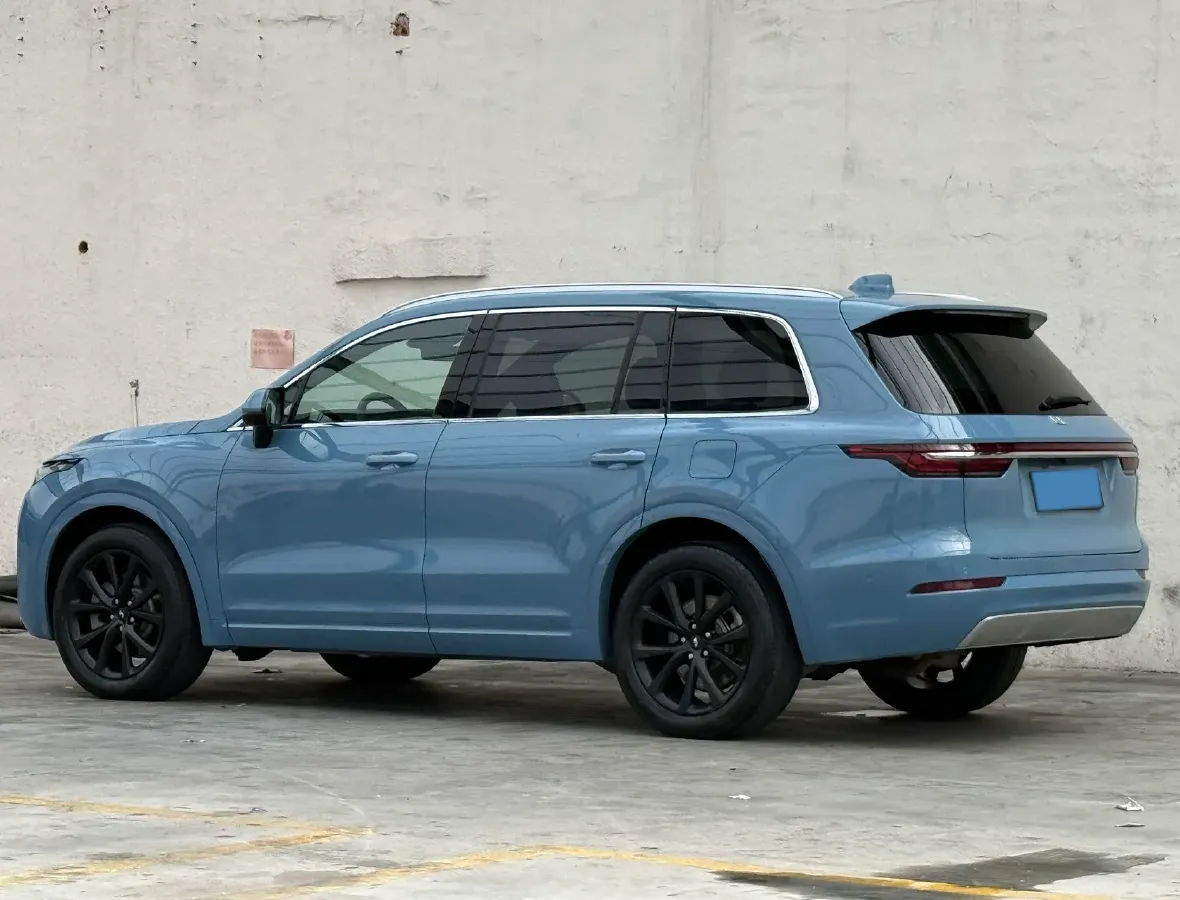 2021 Li ONE Range Extended 131HP REEV 40.5KWH,autocango,china used car exporter,china ev exporter,chinese used car exporter,chinese used ev exporter