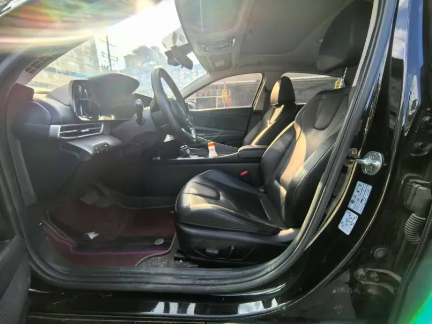 2021 Hyundai Elantra 1.5L 115HP L4 CVT,autocango,china used car exporter,china ev exporter,chinese used car exporter,chinese used ev exporter