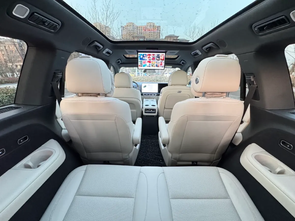 2022 Li L9 Range Extended 154HP REEV 42.6KWH,autocango,china used car exporter,china ev exporter,chinese used car exporter,chinese used ev exporter