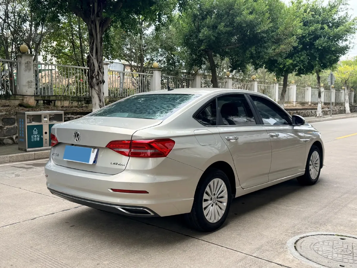 2019 Volkswagen Lavida 1.5L 113HP L4 6AT,autocango,china used car exporter,china ev exporter,chinese used car exporter,chinese used ev exporter