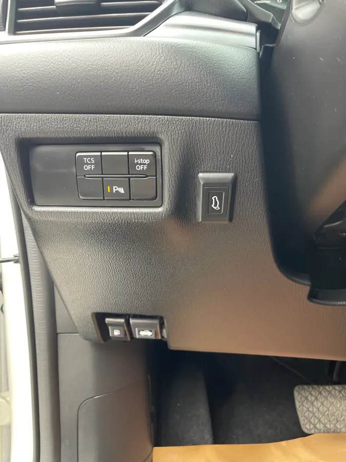 2022 MAXUS XinTu V90 2.0T 150HP L4 6AT,autocango,china used car exporter,china ev exporter,chinese used car exporter,chinese used ev exporter