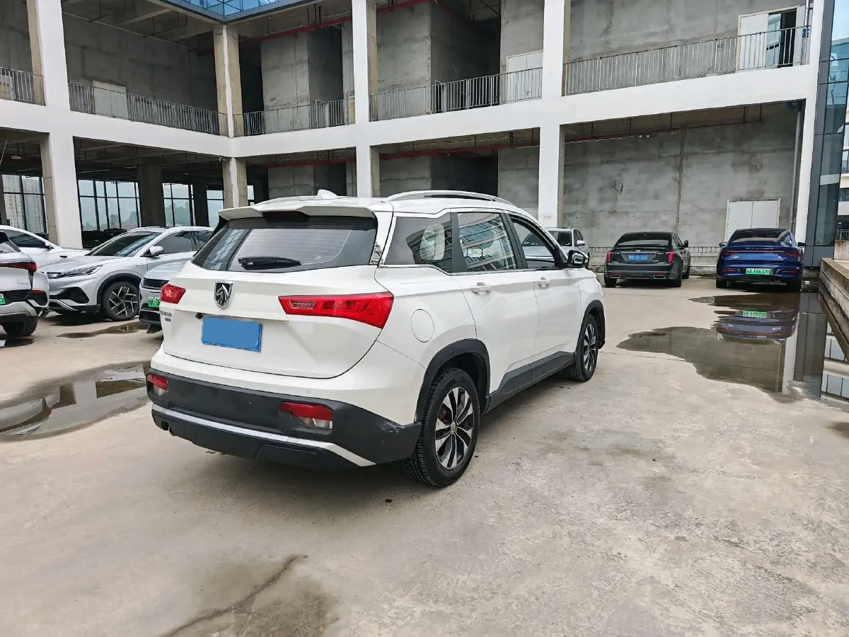 2020 HanTeng X7 1.5T 156HP L4 6AT,autocango,china used car exporter,china ev exporter,chinese used car exporter,chinese used ev exporter