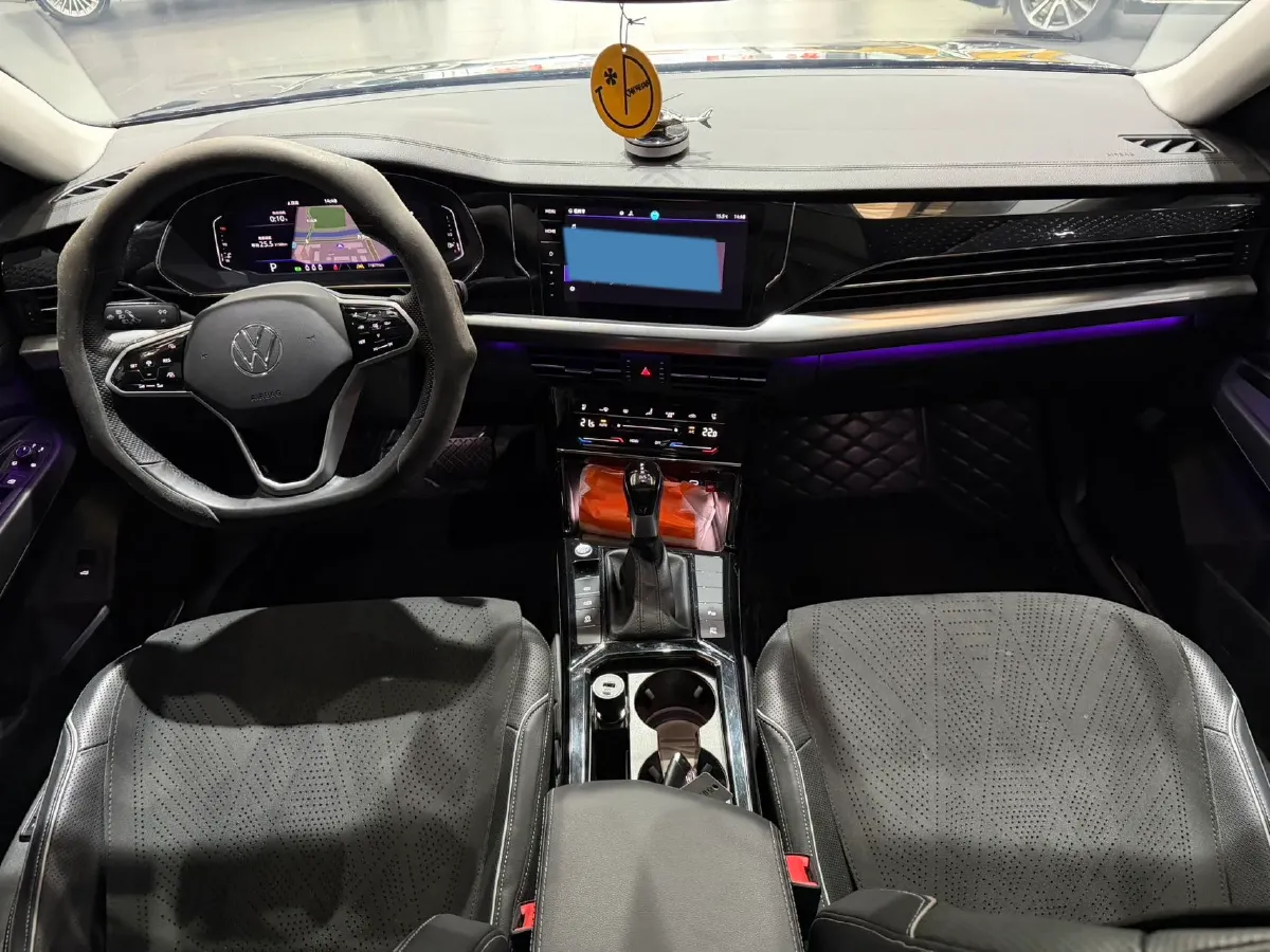 2023 Volkswagen Passat 2.0T 186HP L4 7DCT,autocango,china used car exporter,china ev exporter,chinese used car exporter,chinese used ev exporter