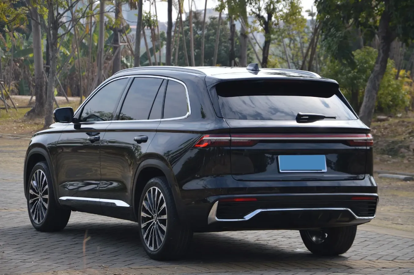 2025 Geely Monjaro 2.0T 238HP L4 8AT,autocango,china used car exporter,china ev exporter,chinese used car exporter,chinese used ev exporter