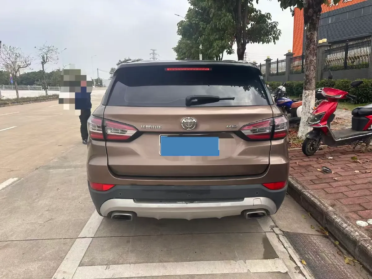 2018 Brilliance Auto V6 1.5T 150HP L4 7DCT,autocango,china used car exporter,china ev exporter,chinese used car exporter,chinese used ev exporter