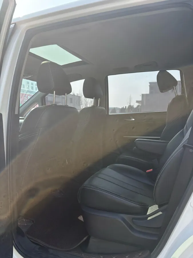 2021 GAC Trumpchi M6 1.5T 169HP L4 7DCT,autocango,china used car exporter,china ev exporter,chinese used car exporter,chinese used ev exporter