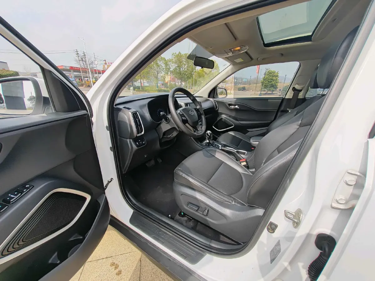 2019 Hyundai ix35 2.0L 160HP L4 6AT,autocango,china used car exporter,china ev exporter,chinese used car exporter,chinese used ev exporter