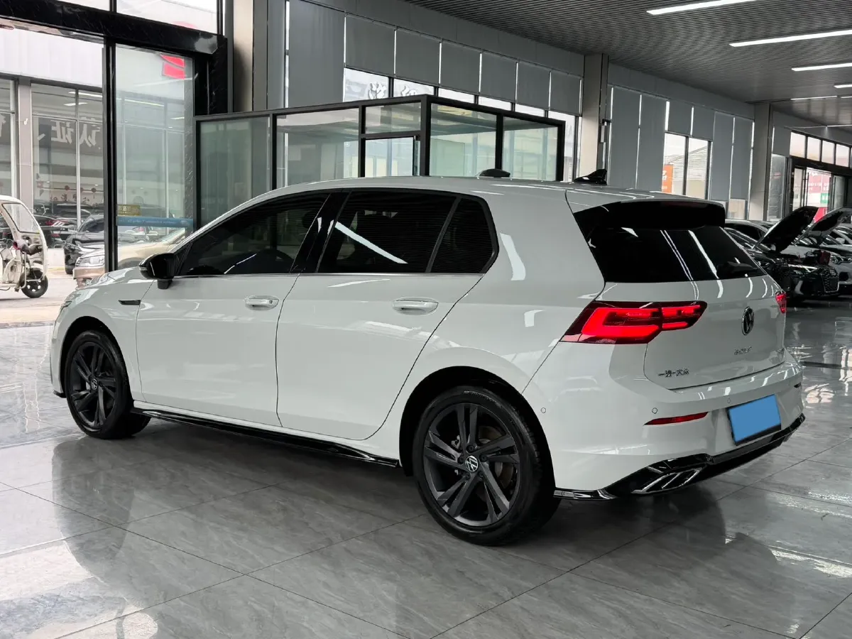2023 Volkswagen Golf 1.4T 150HP L4 7DCT,autocango,china used car exporter,china ev exporter,chinese used car exporter,chinese used ev exporter