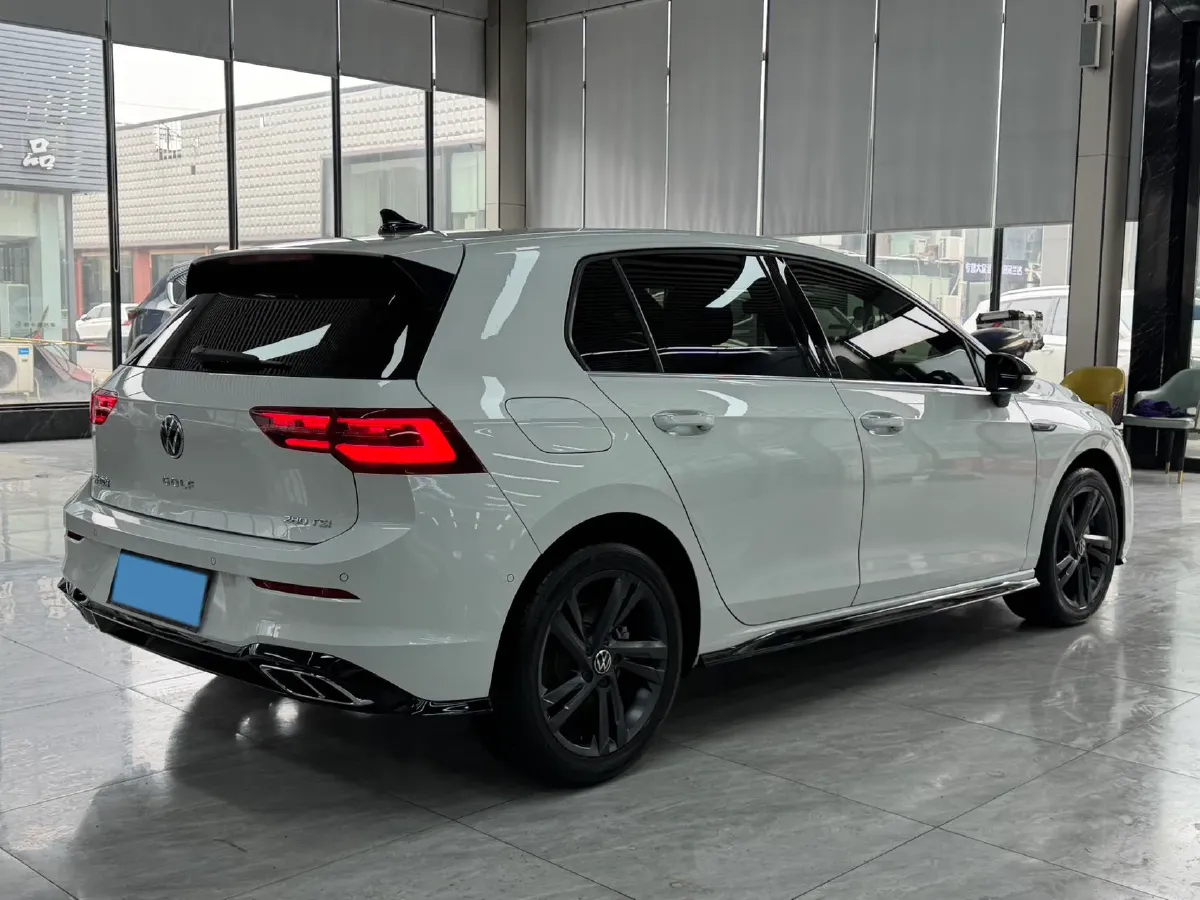 2023 Volkswagen Golf 1.4T 150HP L4 7DCT,autocango,china used car exporter,china ev exporter,chinese used car exporter,chinese used ev exporter