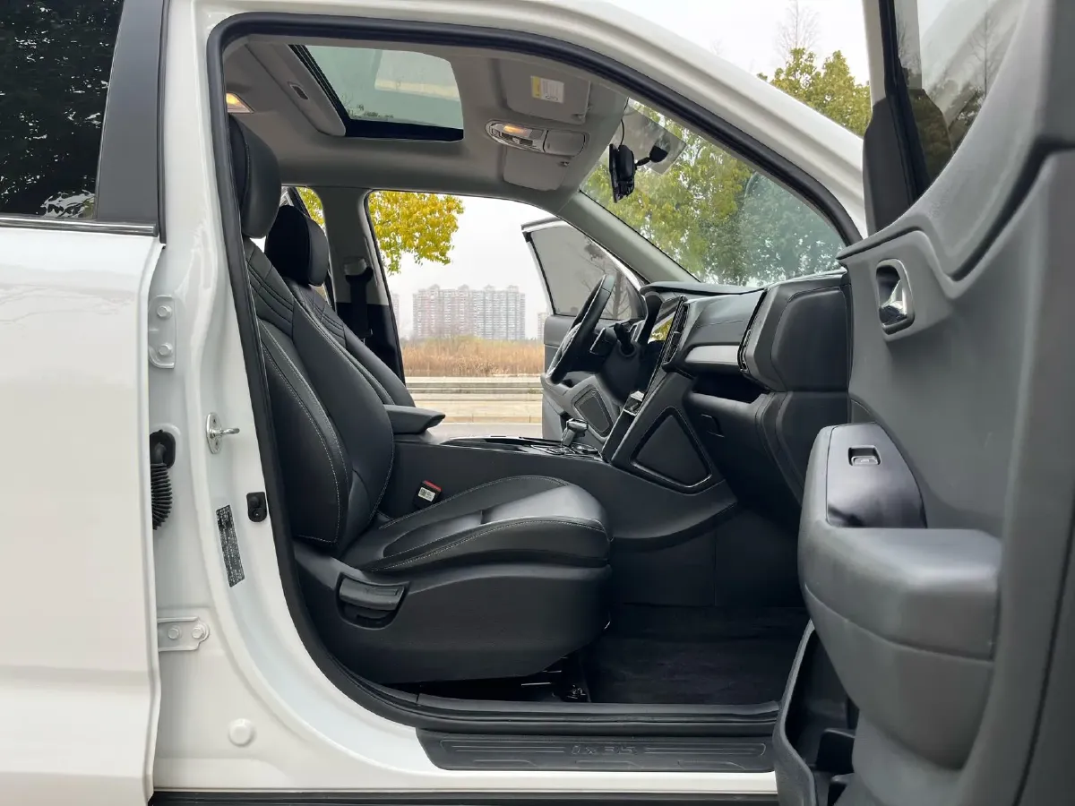 2021 Hyundai ix35 1.4T 140HP L4 7DCT,autocango,china used car exporter,china ev exporter,chinese used car exporter,chinese used ev exporter