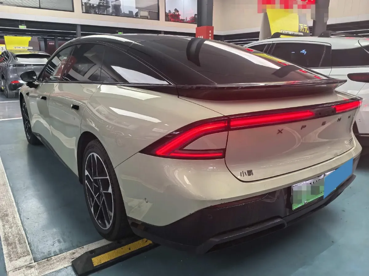 2024 Xpeng P7+ BEV 60.7KWH,autocango,china used car exporter,china ev exporter,chinese used car exporter,chinese used ev exporter