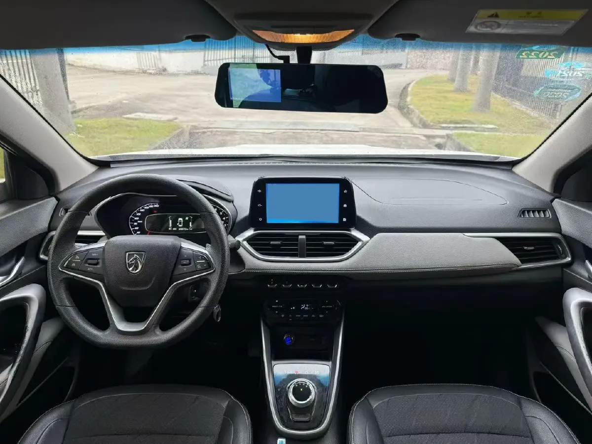 2018 KaiYi E3 1.6L 110HP L4 5MT,autocango,china used car exporter,china ev exporter,chinese used car exporter,chinese used ev exporter