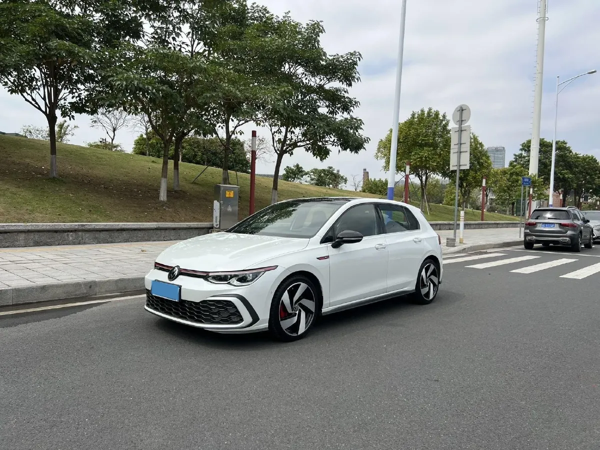 2021 Honda CR-V 1.5T 193HP L4 CVT,autocango,china used car exporter,china ev exporter,chinese used car exporter,chinese used ev exporter