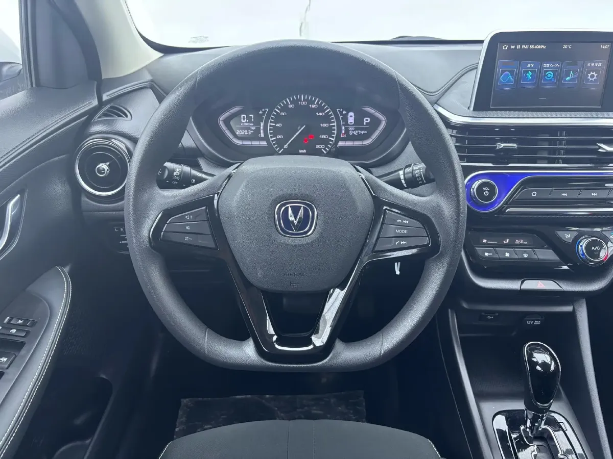 2019 ChangAn Alsvin 1.5L 107HP L4 5DCT,autocango,china used car exporter,china ev exporter,chinese used car exporter,chinese used ev exporter