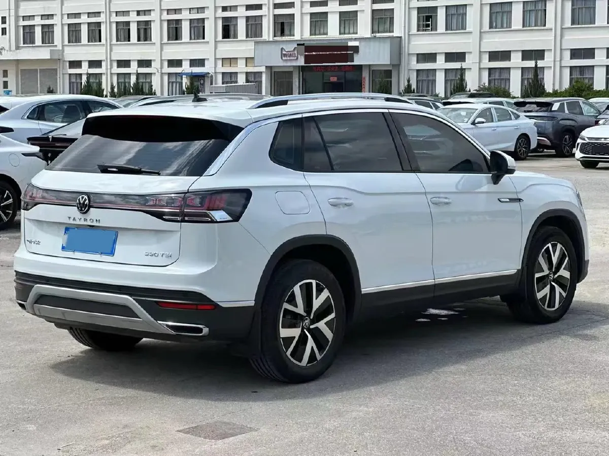 2024 Volkswagen Tayron 2.0T 186HP L4 7DCT,autocango,china used car exporter,china ev exporter,chinese used car exporter,chinese used ev exporter
