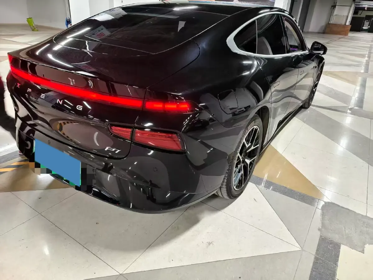 2023 Xpeng P7 BEV 86.2KWH,autocango,china used car exporter,china ev exporter,chinese used car exporter,chinese used ev exporter
