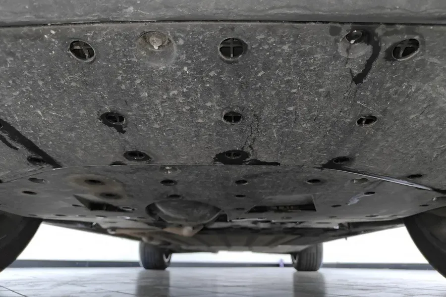 2024 Li L6 Range Extended 154HP L4 REEV 36.8KWH,autocango,china used car exporter,china ev exporter,chinese used car exporter,chinese used ev exporter