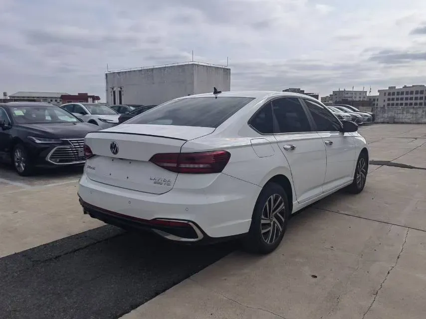 2023 Volkswagen Lavida 1.5T 160HP L4 7DCT,autocango,china used car exporter,china ev exporter,chinese used car exporter,chinese used ev exporter