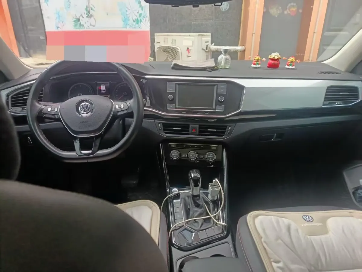 2019 Jeep Cherokee 2.0T 234HP L4 9AT,autocango,china used car exporter,china ev exporter,chinese used car exporter,chinese used ev exporter