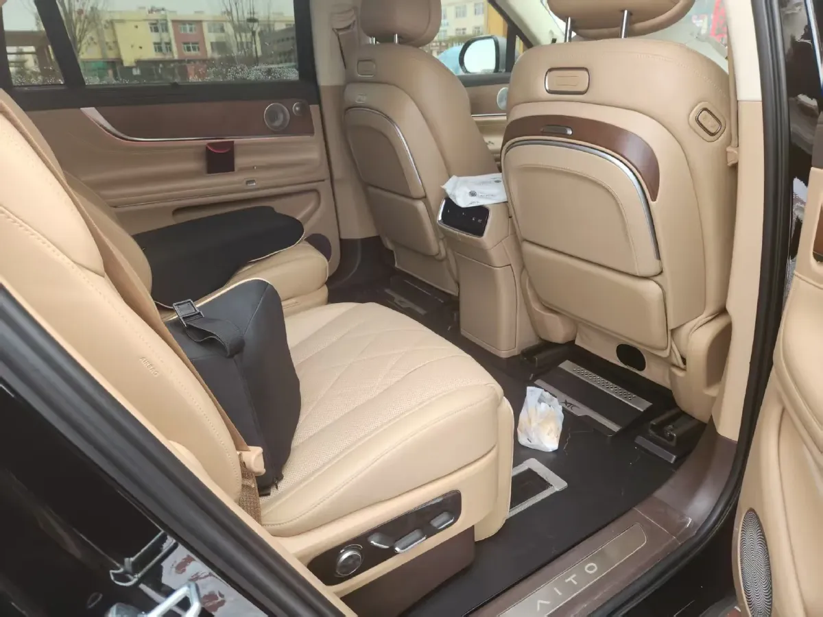 2024 HIMA AITO M9 1.5T 152HP L4 REEV 52KWH,autocango,china used car exporter,china ev exporter,chinese used car exporter,chinese used ev exporter