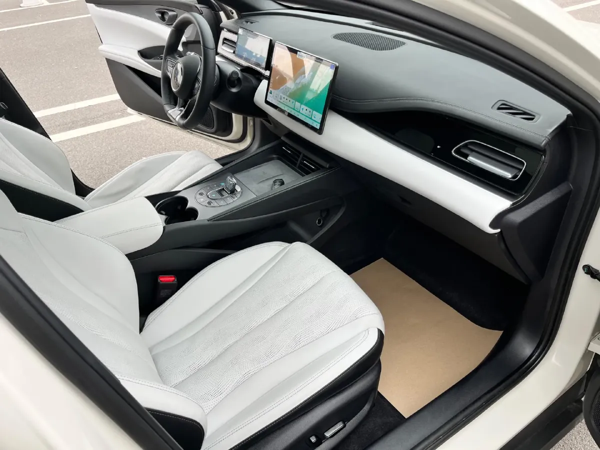 2025 BYD Seal 06 1.5L 101HP L4 E-CVT PHEV 15.87KWH,autocango,china used car exporter,china ev exporter,chinese used car exporter,chinese used ev exporter