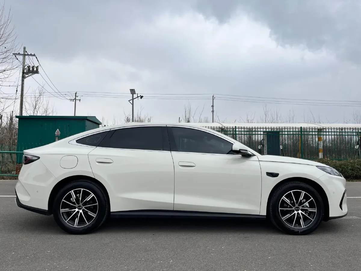 2025 BYD Seal 06 1.5L 101HP L4 E-CVT PHEV 15.87KWH,autocango,china used car exporter,china ev exporter,chinese used car exporter,chinese used ev exporter