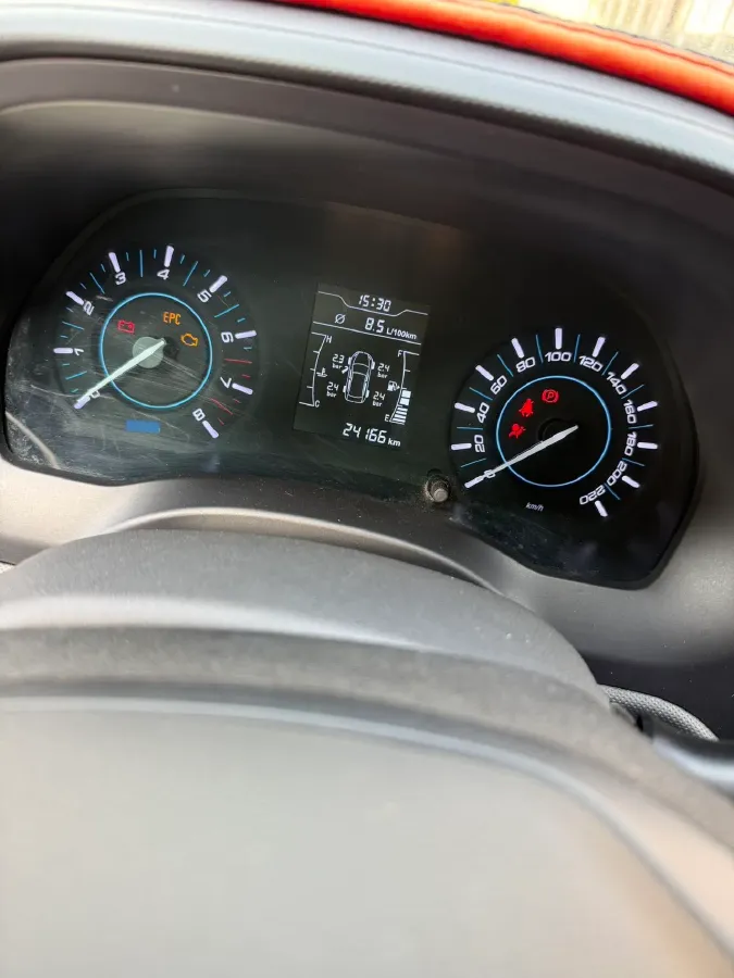 2020 Chery Tiggo 3 1.5L 116HP L4 5MT,autocango,china used car exporter,china ev exporter,chinese used car exporter,chinese used ev exporter