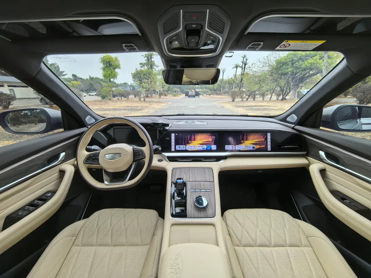 2025 Geely Monjaro 2.0T 238HP L4 8AT,autocango,china used car exporter,china ev exporter,chinese used car exporter,chinese used ev exporter