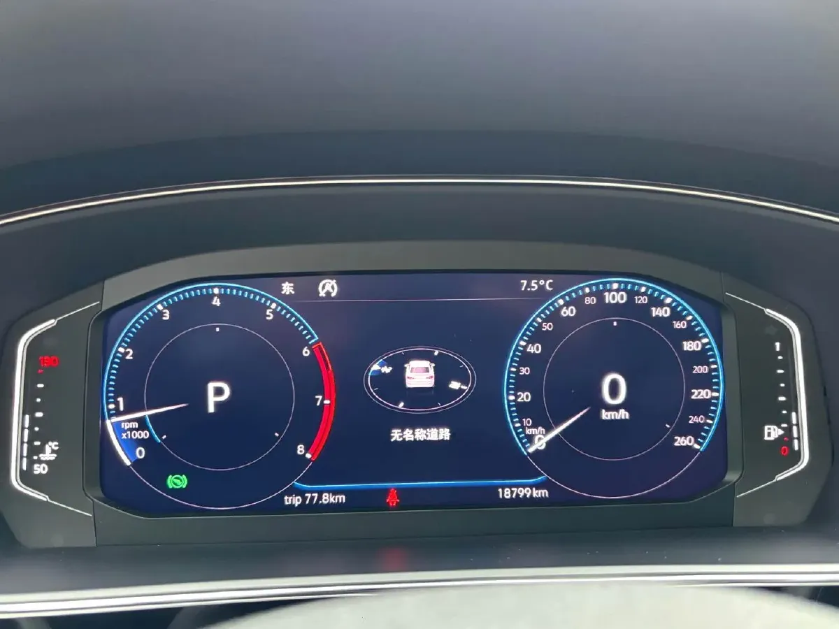 2019 Volvo V40 1.5T 152HP L4 6AT,autocango,china used car exporter,china ev exporter,chinese used car exporter,chinese used ev exporter