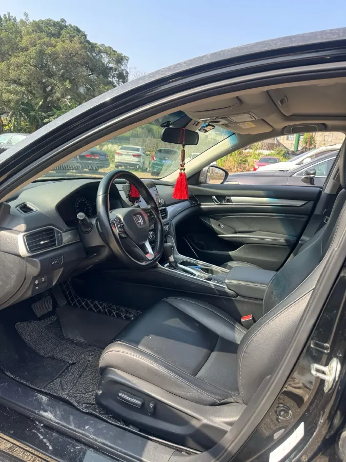2018 Honda Accord 1.5T 194HP L4 CVT,autocango,china used car exporter,china ev exporter,chinese used car exporter,chinese used ev exporter