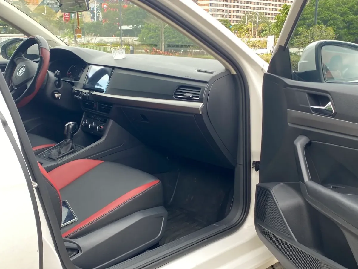 2019 Volkswagen Lavida 1.5L 113HP L4 6AT,autocango,china used car exporter,china ev exporter,chinese used car exporter,chinese used ev exporter