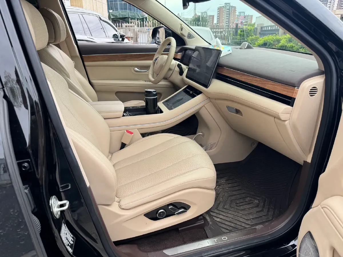 2024 AITO AITO M7 1.5T 152HP L4 REEV 40KWH,autocango,china used car exporter,china ev exporter,chinese used car exporter,chinese used ev exporter