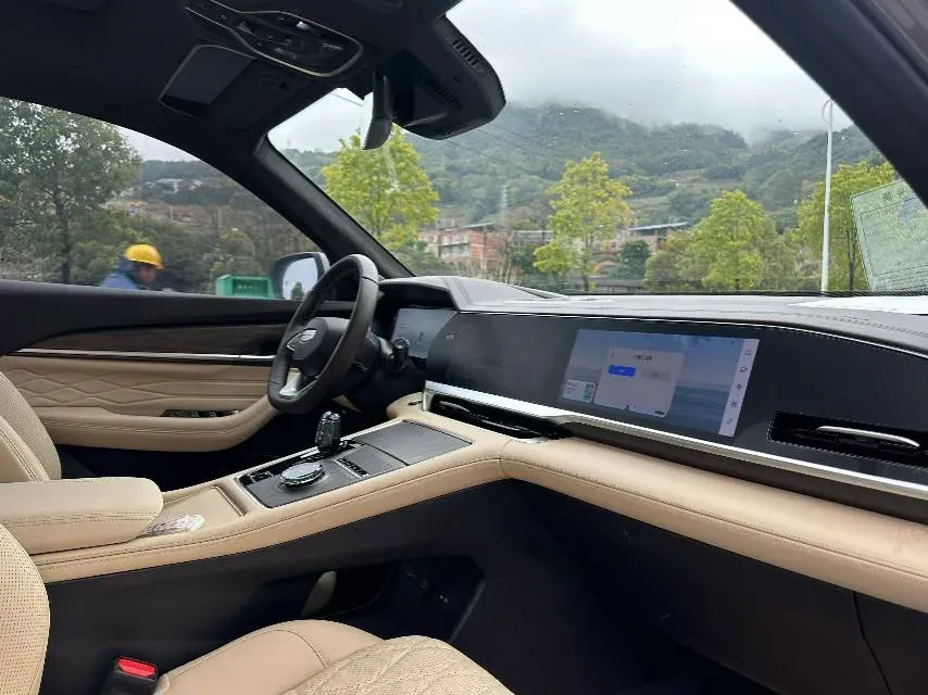 2025 Geely Monjaro 2.0T 238HP L4 8AT,autocango,china used car exporter,china ev exporter,chinese used car exporter,chinese used ev exporter