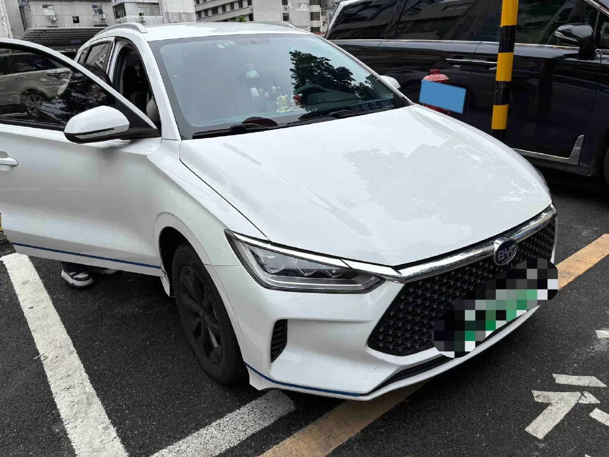 2021 MG Pilot 1.5T 173HP L4 7DCT,autocango,china used car exporter,china ev exporter,chinese used car exporter,chinese used ev exporter