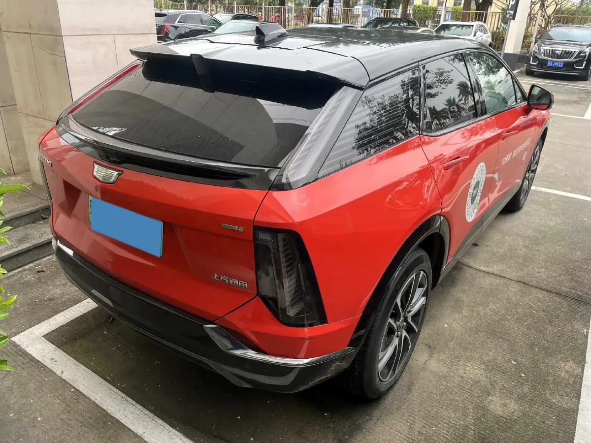 2024 Cadillac OPTIQ BEV 79.7KWH,autocango,china used car exporter,china ev exporter,chinese used car exporter,chinese used ev exporter