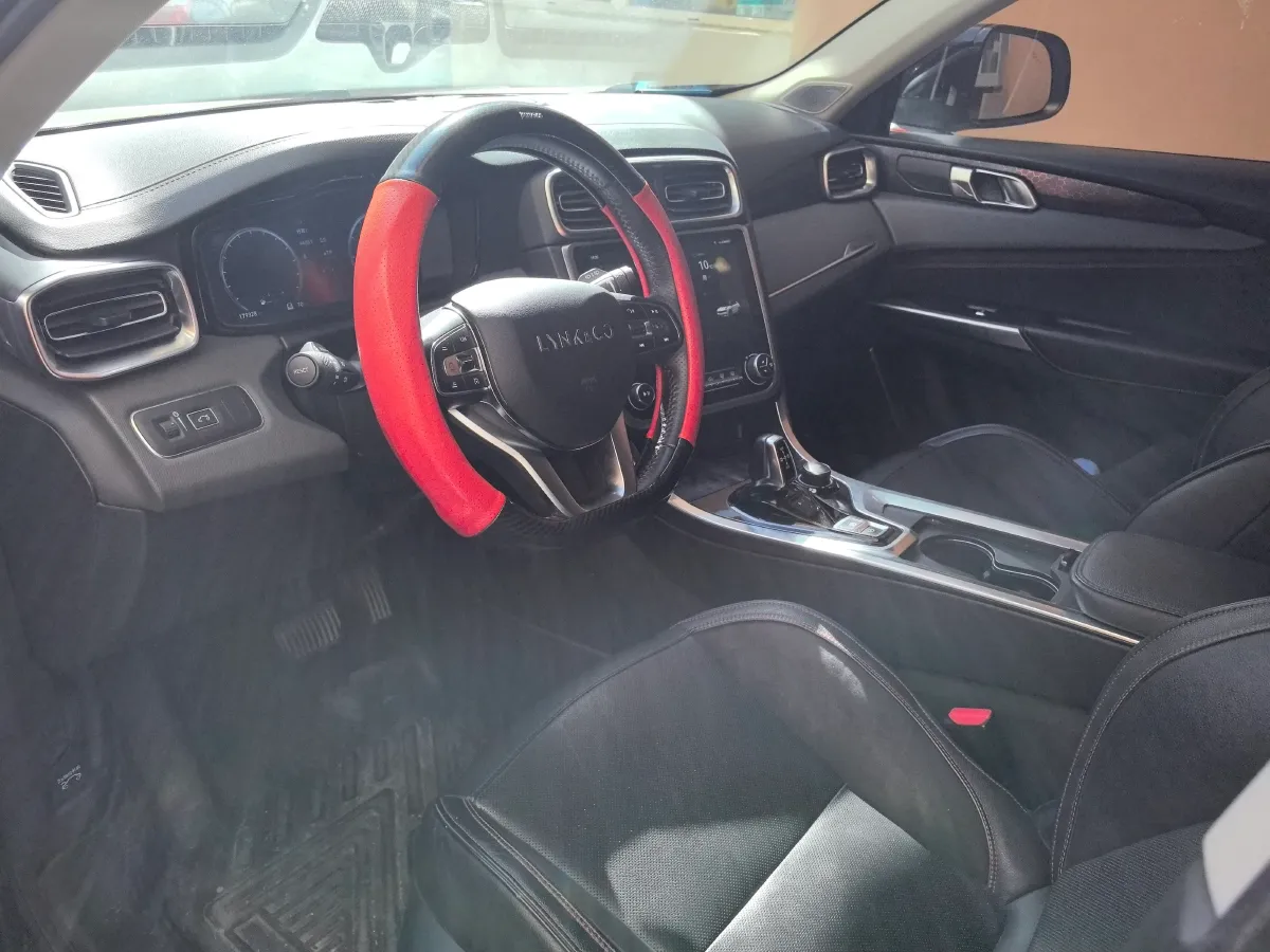 2017 Foton Sauvana 2.0T 218HP L4 6AT,autocango,china used car exporter,china ev exporter,chinese used car exporter,chinese used ev exporter