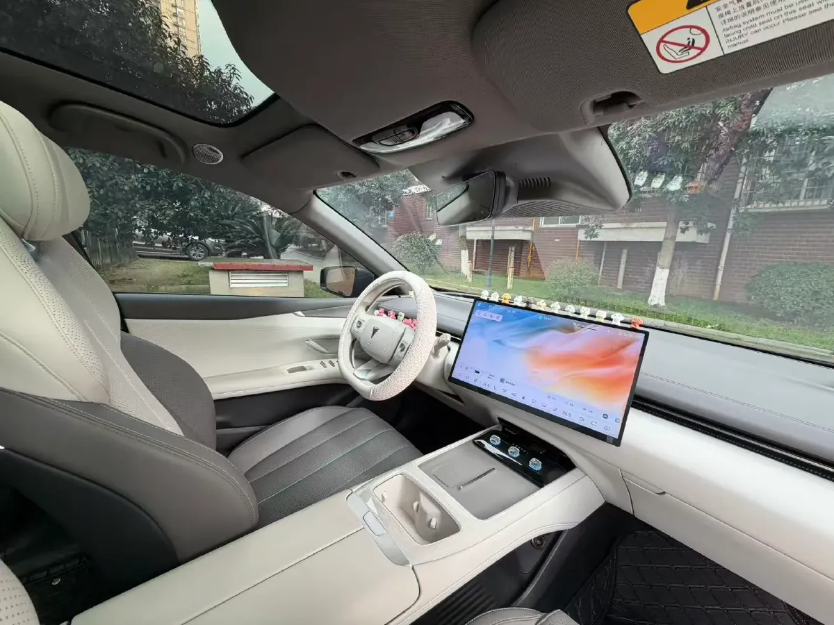 2025 Deepal L07 1.5L 98HP L4 REEV 35.07KWH,autocango,china used car exporter,china ev exporter,chinese used car exporter,chinese used ev exporter