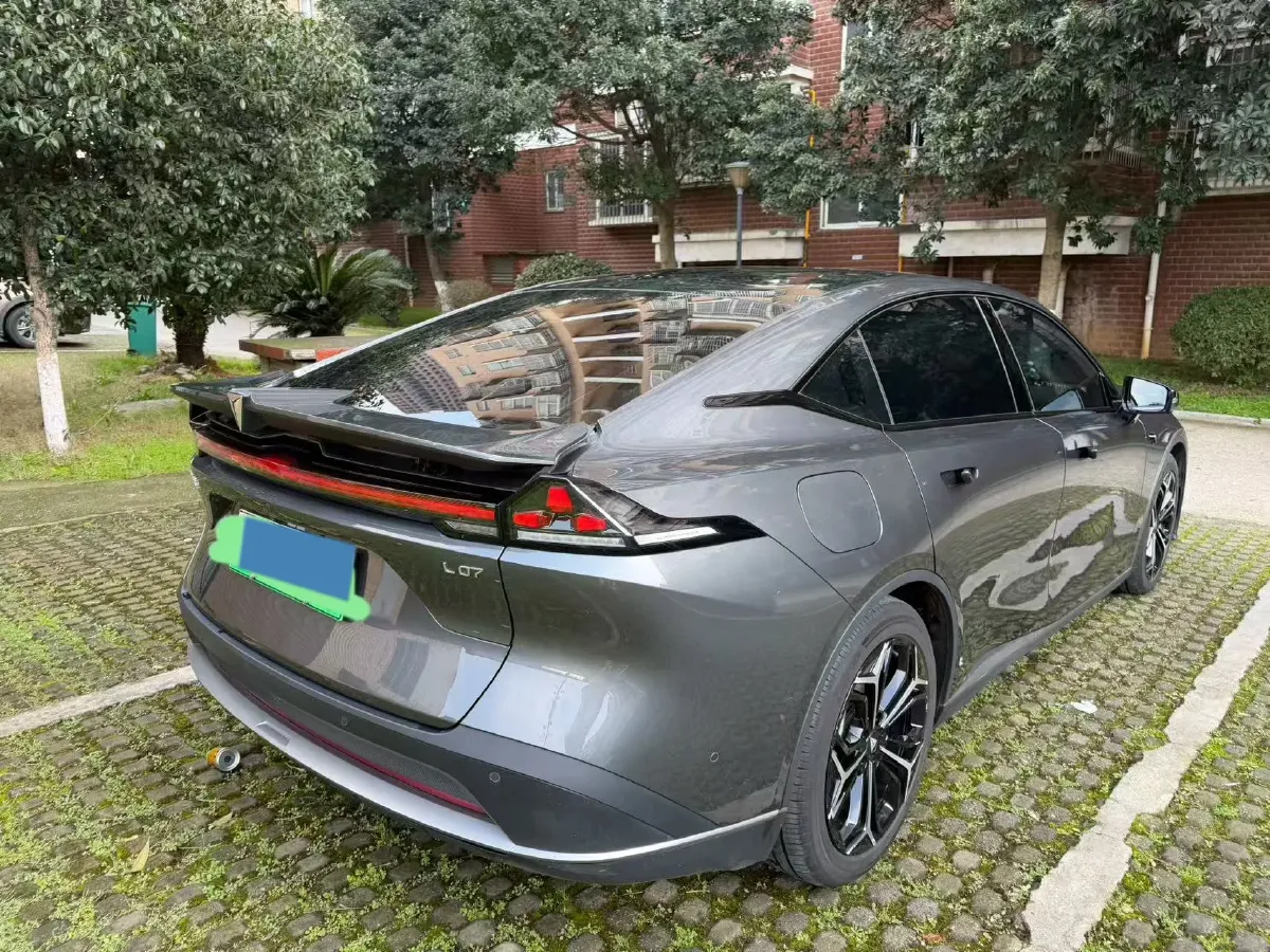 2025 Deepal L07 1.5L 98HP L4 REEV 35.07KWH,autocango,china used car exporter,china ev exporter,chinese used car exporter,chinese used ev exporter