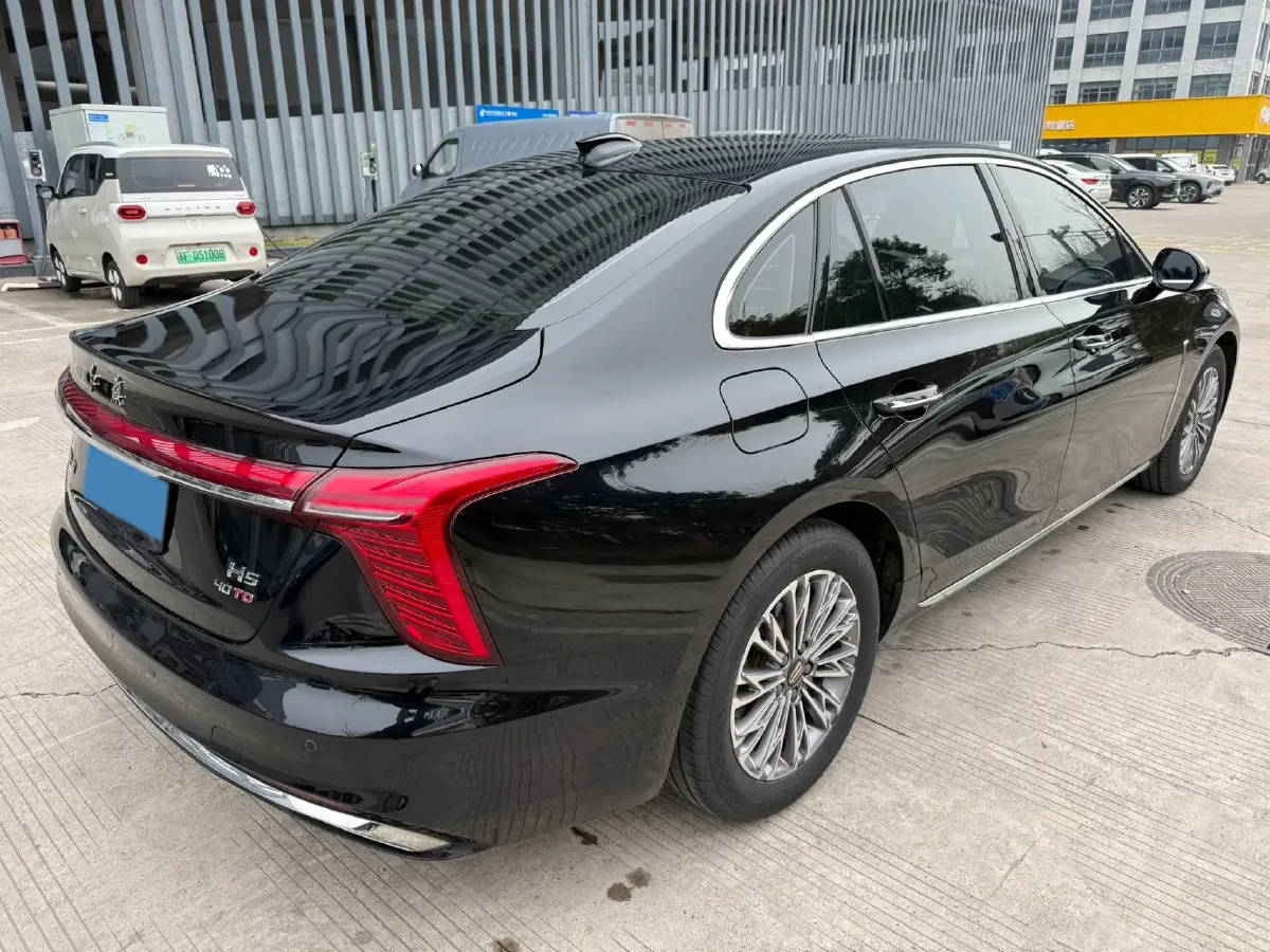 2023 HongQi H5 2.0T 224HP L4 8AT,autocango,china used car exporter,china ev exporter,chinese used car exporter,chinese used ev exporter