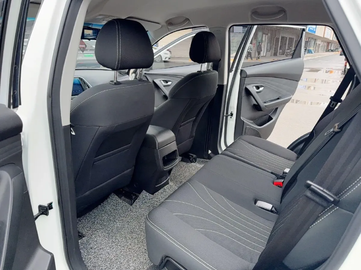 2020 Jetour X70M 1.5T 156HP L4 6MT,autocango,china used car exporter,china ev exporter,chinese used car exporter,chinese used ev exporter